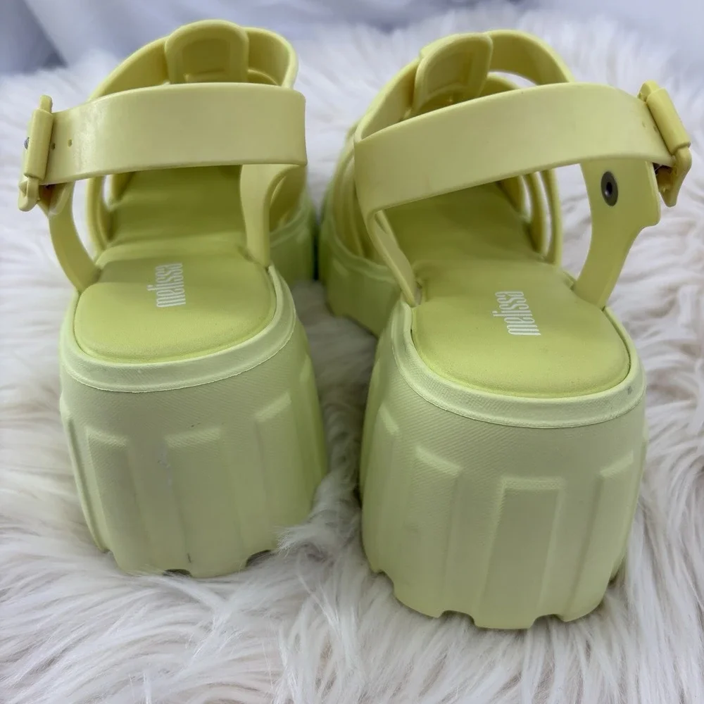 Melissa Megan Platform Fisherman Heels Lime Yellow‎ Size 8